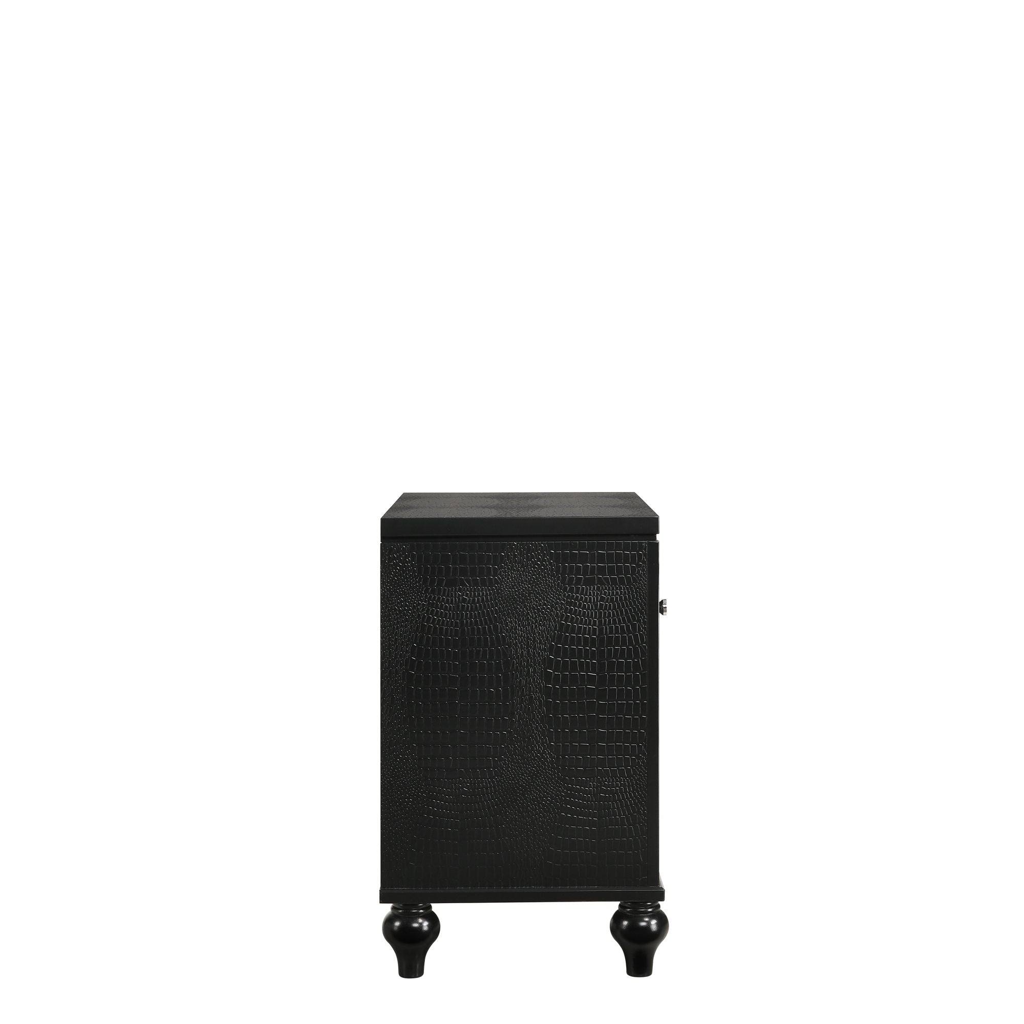 Valentino - Nightstand New Classic